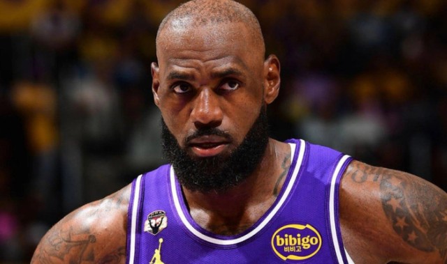 华体会体育app-消息人士：勇士是詹姆斯可行性下家之一，这件事是有可能发生的|湖人|斯坦|勒布朗-詹姆斯|洛杉矶湖人队|金州勇士队_新浪新闻